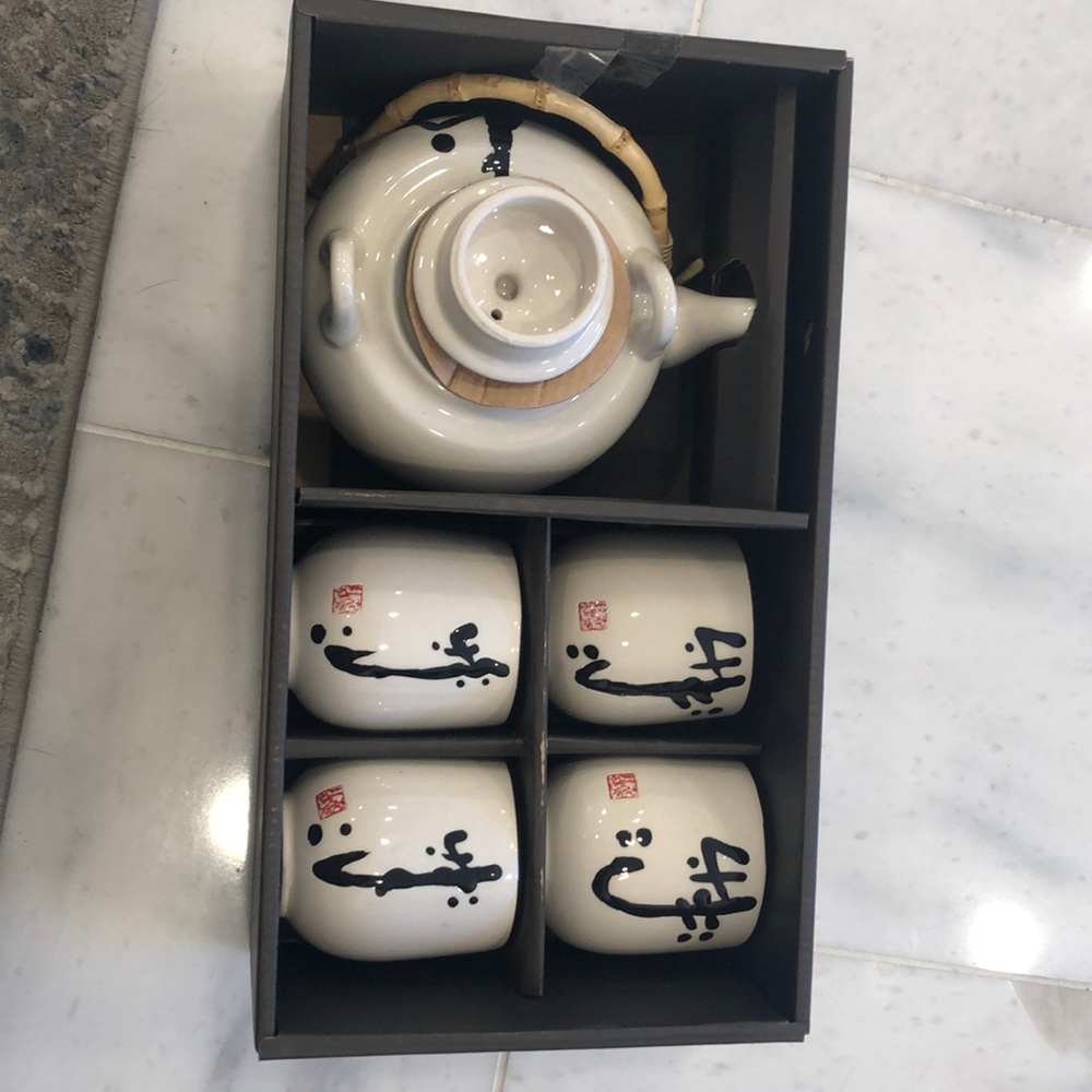 Tea set
